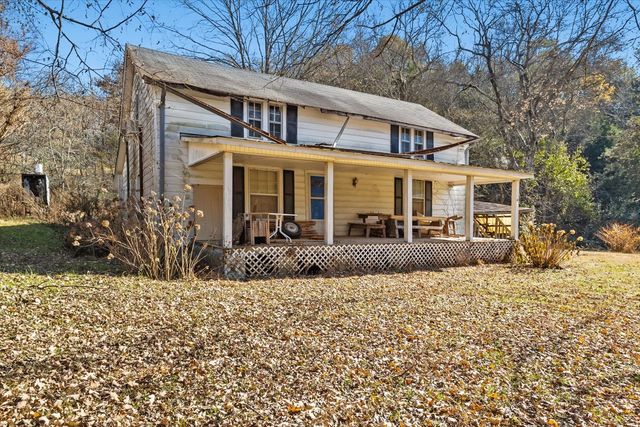 3885 Delina Rd, Cornersville, TN 37047