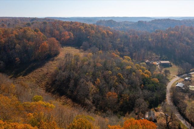 3885 Delina Rd, Cornersville, TN 37047