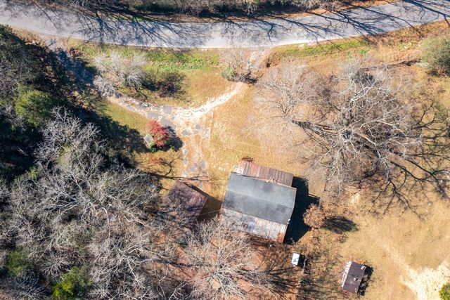 3885 Delina Rd, Cornersville, TN 37047