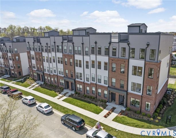 3763 Tee Box Ln, Midlothian, VA 23112