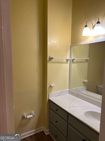 4873 Fenbrook Drive, Stone Mountain, GA 30088