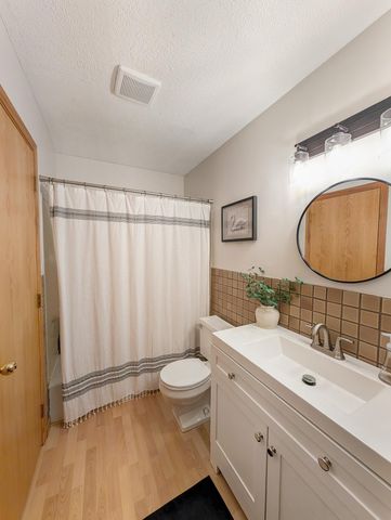 1648 Hickory Lane, Eagan, MN 55122
