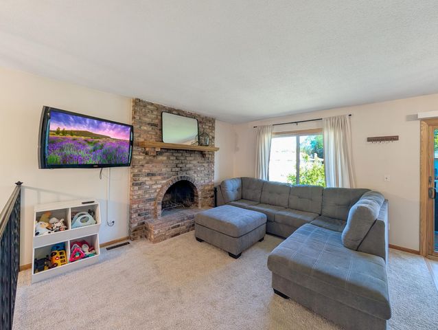 1648 Hickory Lane, Eagan, MN 55122