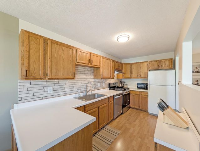 1648 Hickory Lane, Eagan, MN 55122