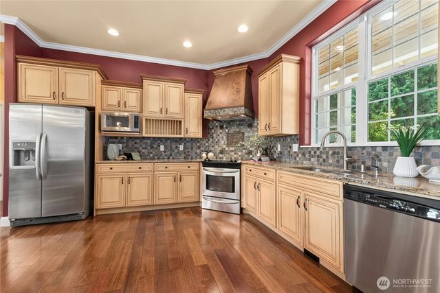 2 201st Avenue NE, Snohomish, WA 98290