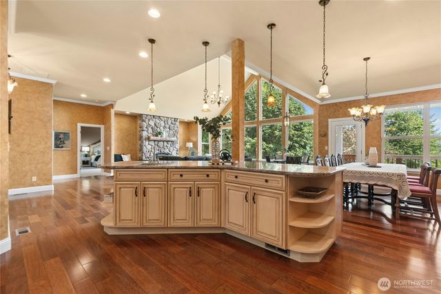 2 201st Avenue NE, Snohomish, WA 98290