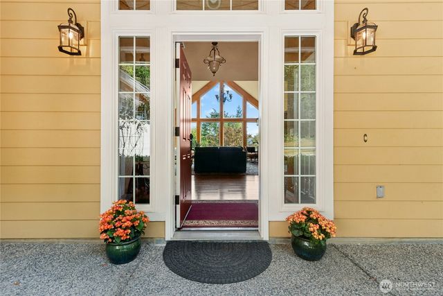 2 201st Avenue NE, Snohomish, WA 98290