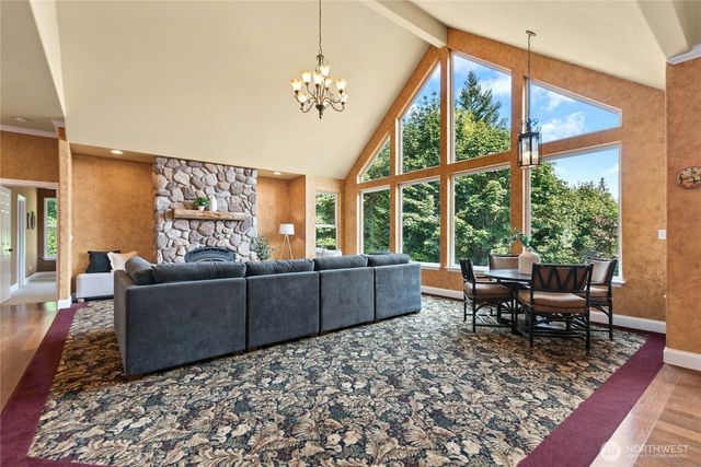 2 201st Avenue NE, Snohomish, WA 98290