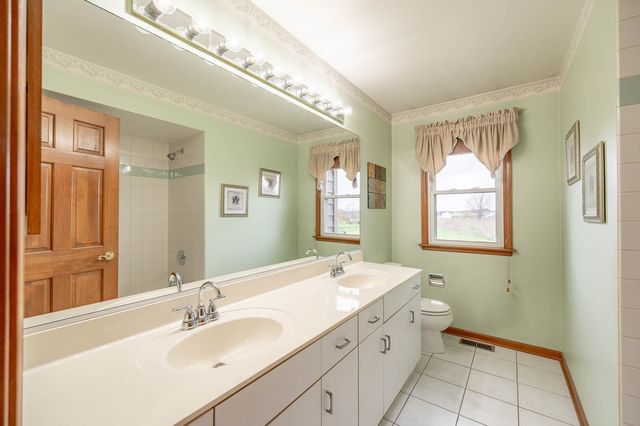 3500 Bunker Hill Drive, Algonquin, IL 60102