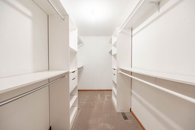 3500 Bunker Hill Drive, Algonquin, IL 60102