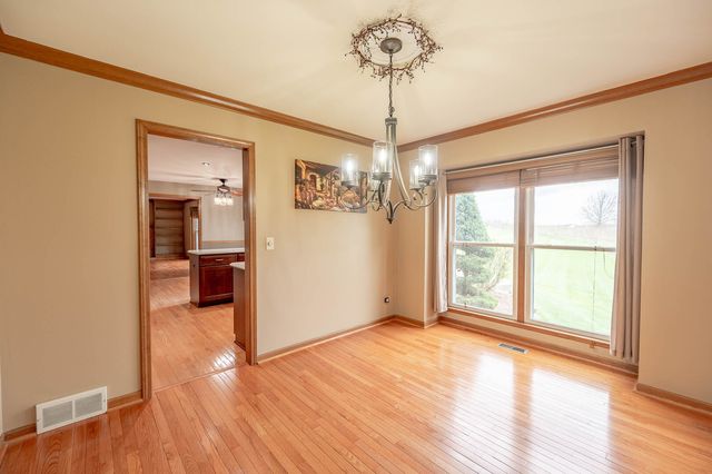 3500 Bunker Hill Drive, Algonquin, IL 60102