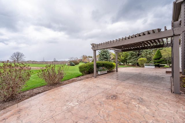 3500 Bunker Hill Drive, Algonquin, IL 60102