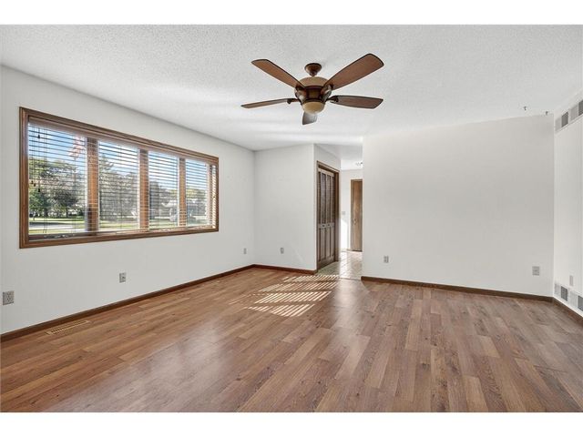 19348 180th Avenue NW, Big Lake, MN 55309