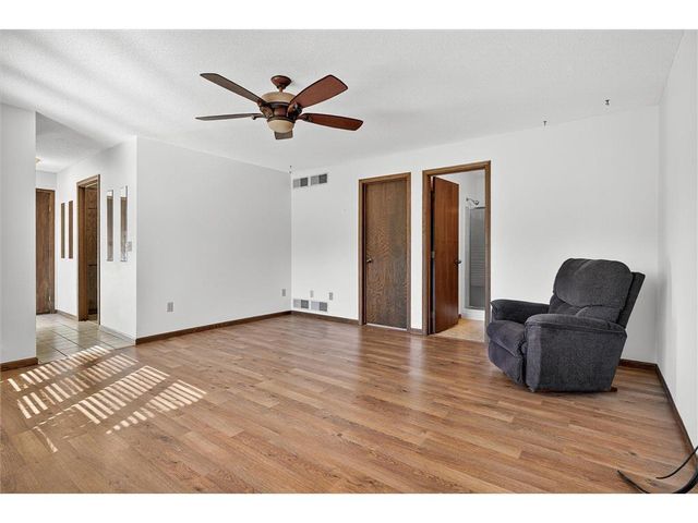 19348 180th Avenue NW, Big Lake, MN 55309