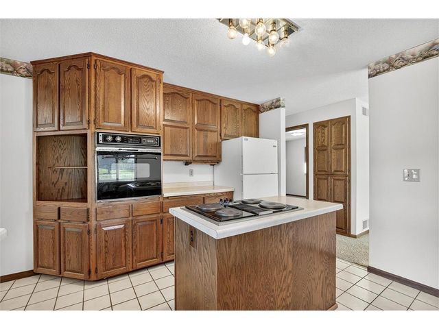 19348 180th Avenue NW, Big Lake, MN 55309