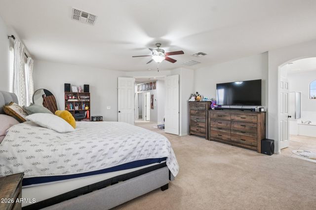 4319 W DIBURGO Drive, New River, AZ 85087