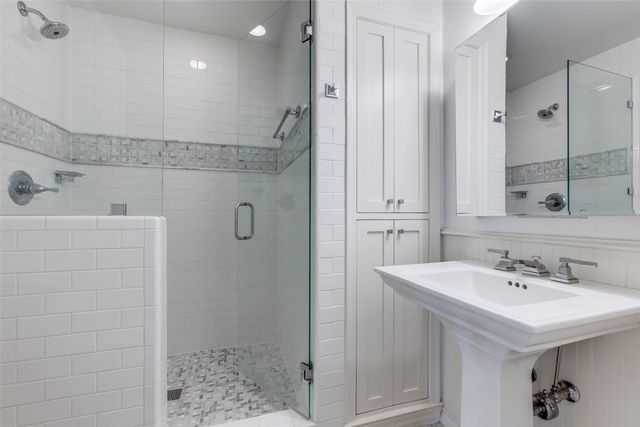 5919 Elderwood Drive, Dallas, TX 75230