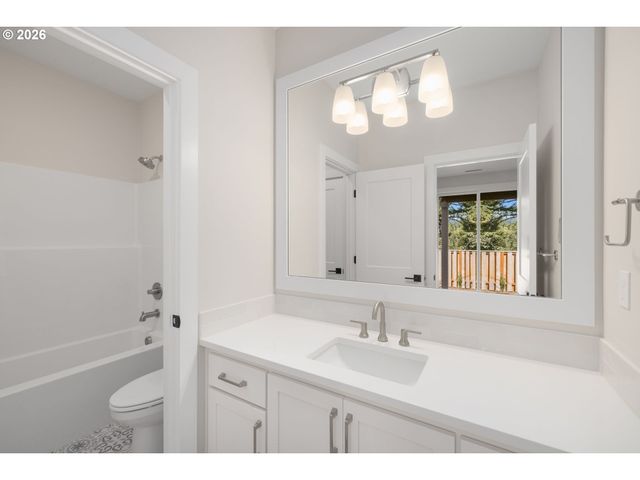 13233 Nw Carson Rd Lot 5, Portland, OR 97229