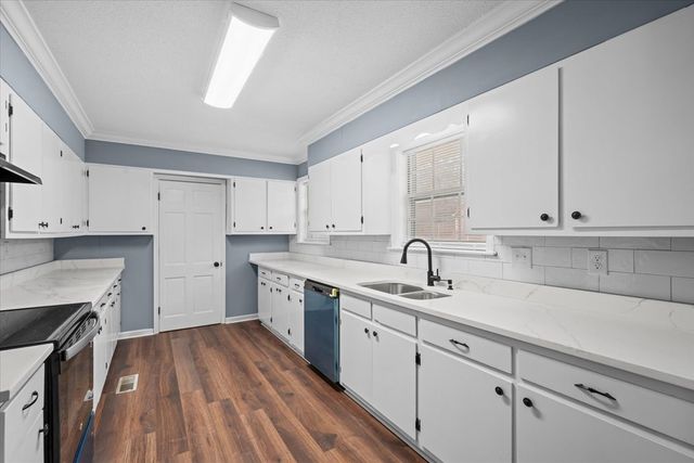 129 Lisa Lane, Dalton, GA 30720