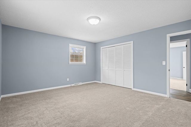 129 Lisa Lane, Dalton, GA 30720