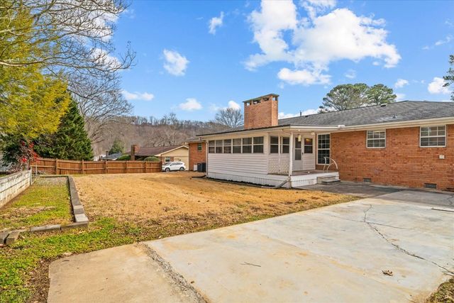 129 Lisa Lane, Dalton, GA 30720
