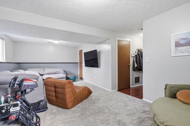 6457 Mountaineer Trail Court, Reynoldsburg, OH 43068