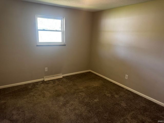 7230 Penrose Drive, Fort Wayne, IN 46835