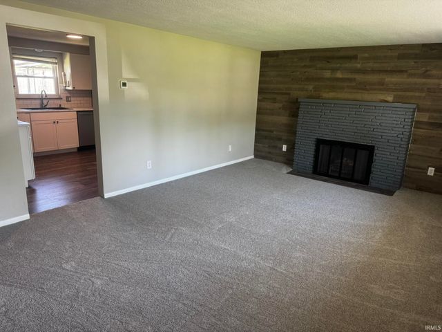 7230 Penrose Drive, Fort Wayne, IN 46835