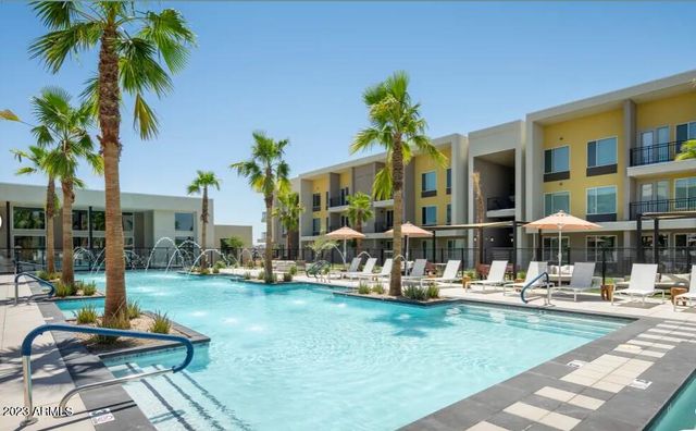 26800 N 27TH Avenue A3, Phoenix, AZ 85085