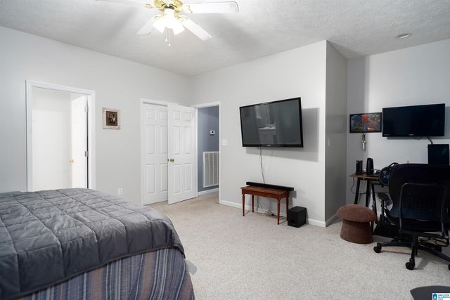 75 CHESTNUT VIEW, Hayden, AL 35079