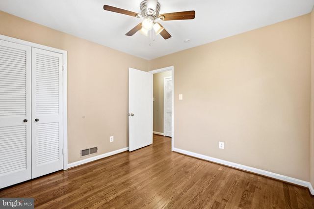629 W LYNFIELD DR, Rockville, MD 20850