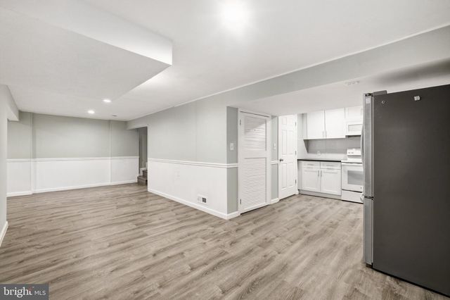 629 W LYNFIELD DR, Rockville, MD 20850