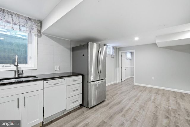 629 W LYNFIELD DR, Rockville, MD 20850