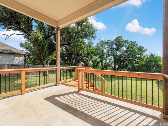 102 Haverton, Boerne, TX 78006
