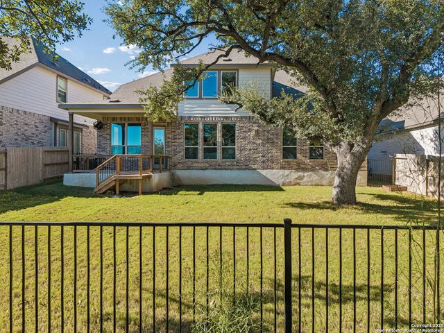 102 Haverton, Boerne, TX 78006