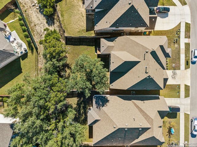 102 Haverton, Boerne, TX 78006