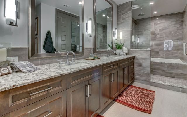 2323 N Akard Street 1501, Dallas, TX 75201