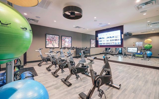 2323 N Akard Street 1501, Dallas, TX 75201