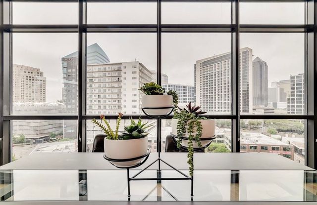 2323 N Akard Street 1501, Dallas, TX 75201