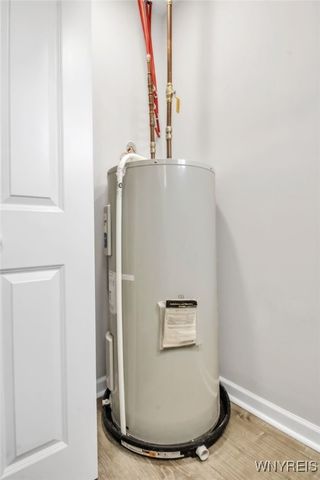 24 Commercial Street, Hamburg, NY 14219