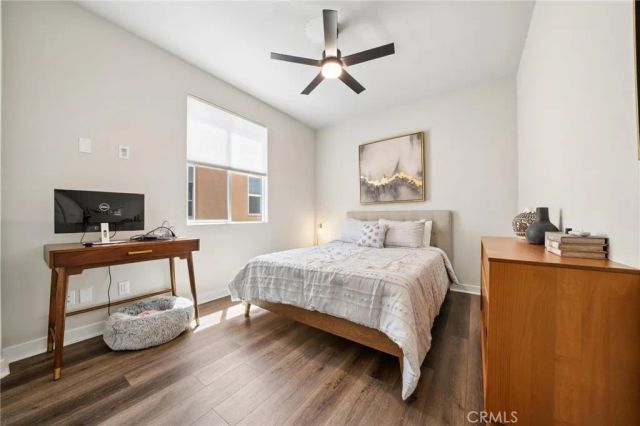27262 Narrowleaf Willow Lane, Valencia, CA 91381