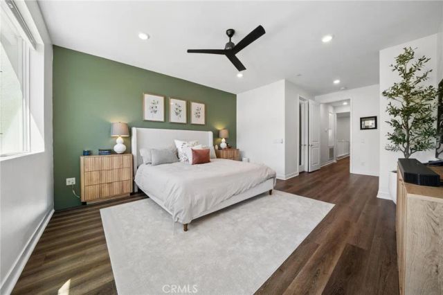 27262 Narrowleaf Willow Lane, Valencia, CA 91381