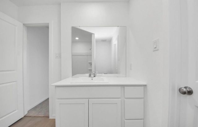 1031 Garnet Rain Circle, Beasley, TX 77417