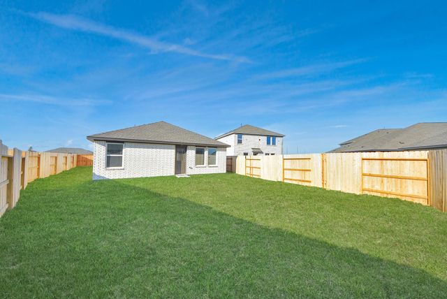 1031 Garnet Rain Circle, Beasley, TX 77417