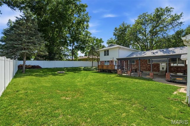 8700 S Laclede Station Road, Unincorporated, MO 63123