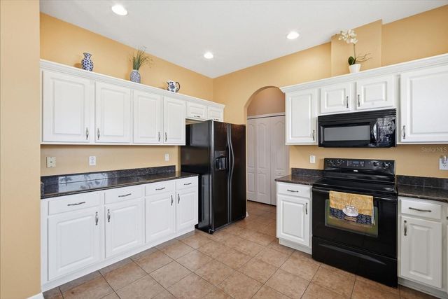 408 STONE BRIAR DRIVE, Ruskin, FL 33570