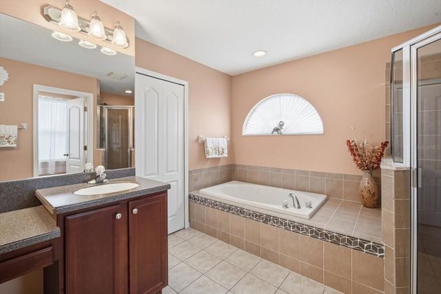 408 STONE BRIAR DRIVE, Ruskin, FL 33570