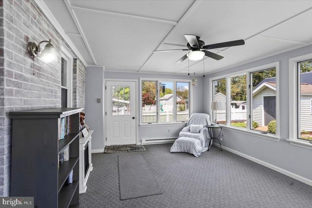 6281 CARPENTER ST, East Petersburg, PA 17520
