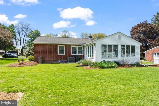 6281 CARPENTER ST, East Petersburg, PA 17520