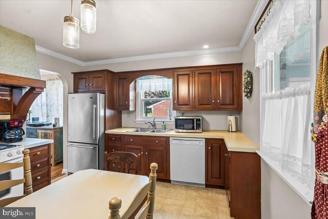 6281 CARPENTER ST, East Petersburg, PA 17520